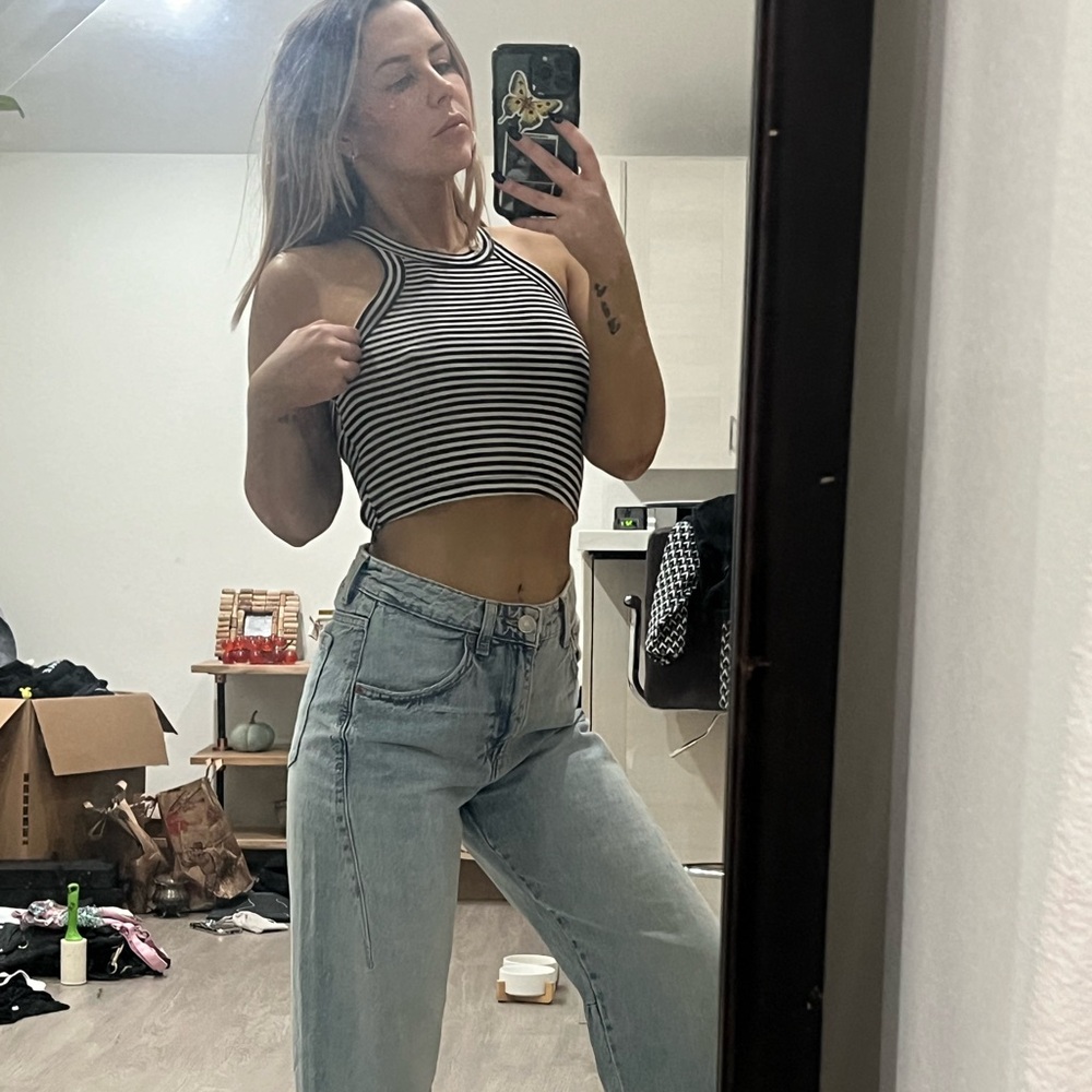 Urban outfitters crop top scoop neck - Picture 2 of 6